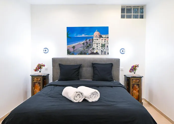 Appartamento Grand Loft à Deux Pas De La N1 *
